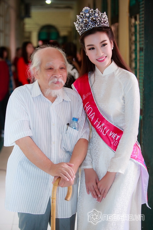 Hoa hậu mỹ linh,hoa hậu việt nam 2016,mỹ linh về trường cũ