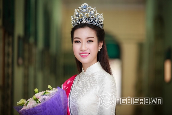 Hoa hậu mỹ linh,hoa hậu việt nam 2016,mỹ linh về trường cũ
