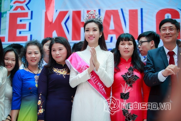 Hoa hậu mỹ linh,hoa hậu việt nam 2016,mỹ linh về trường cũ