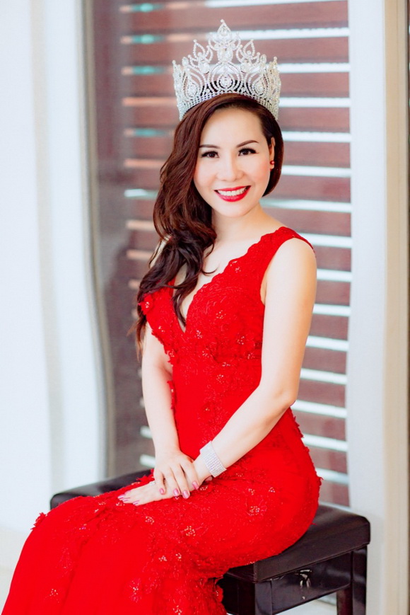 Nữ hoàng Kim Chi, Nữ hoàng doanh nhân Kim Chi, Sao Việt