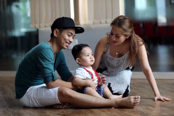 Khánh Thi và Phan Hiển, Khánh Thi và chồng, con của Khánh Thi, 