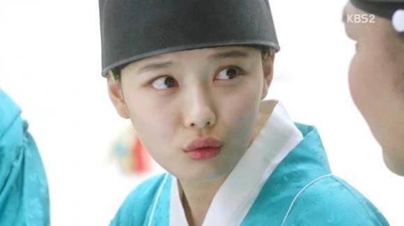 sao Hàn,IU,Kim Yoo Jung,lỗi make up trong phim Hàn,sao Kpop