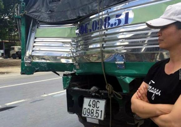 Xe khách mất phanh, Tài xế xe tải cứu xe khách,  Xe khách mất phanh lao xuống đèo