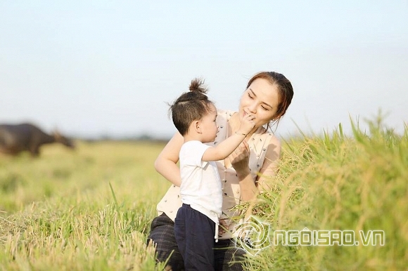 con trai Diễm Hương, Diễm Hương, Diễm Hương và con trai,