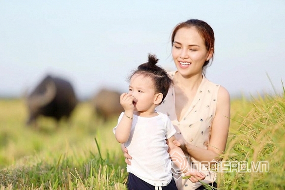 con trai Diễm Hương, Diễm Hương, Diễm Hương và con trai,