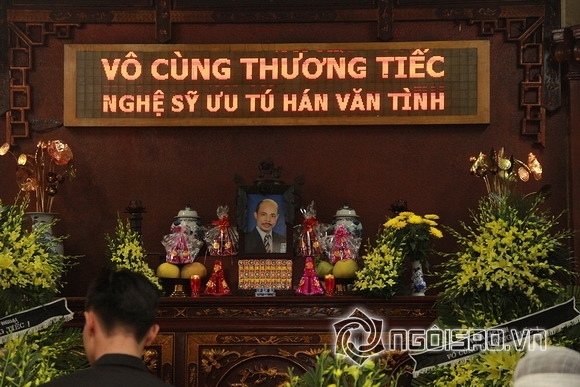 sao Việt,đám tang nghệ sĩ Hán Văn Tình,nghệ sĩ ưu tú Hán Văn Tình,Hán Văn Tình qua đời, lễ tang nghệ sĩ hán văn tình, lễ viếng nghệ sĩ hán văn tình