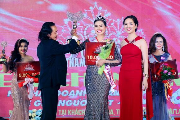Nữ doanh nhân Kim Thoa, Hoa hậu Thế giới người Việt 2016, Sao Việt