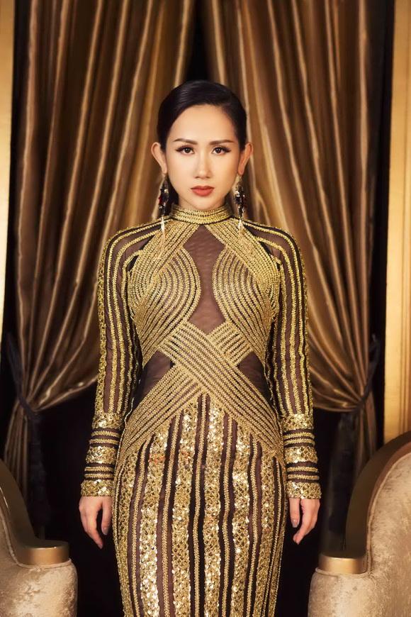 Ca sĩ tóc tiên,tóc tiên lộng lẫy,tóc tiên như nữ hoàng