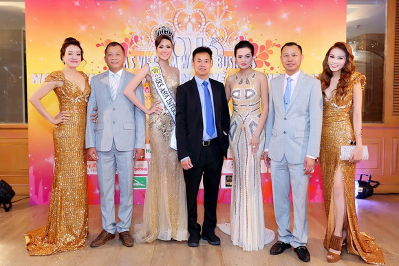xuan-nguyen-89-7-ngoisao 2 Xuân Nguyễn, Diễn viên Xuân Nguyễn, Sao Việt