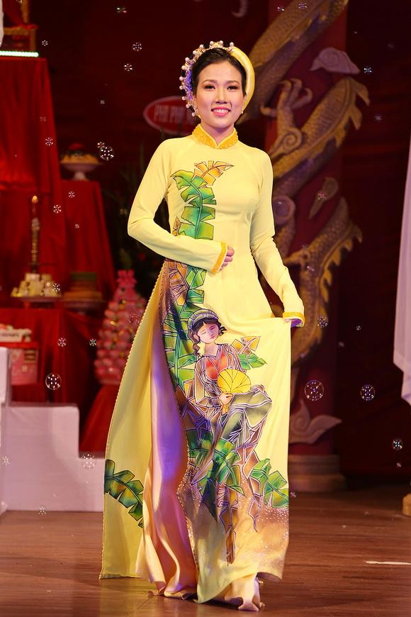 NTK Minh Châu, Diễn viên Thanh Thúy, Sao Việt