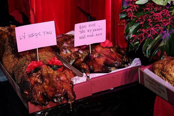 Tân Hy Khánh, Ca sĩ Tân Hy Khánh, Sao Việt