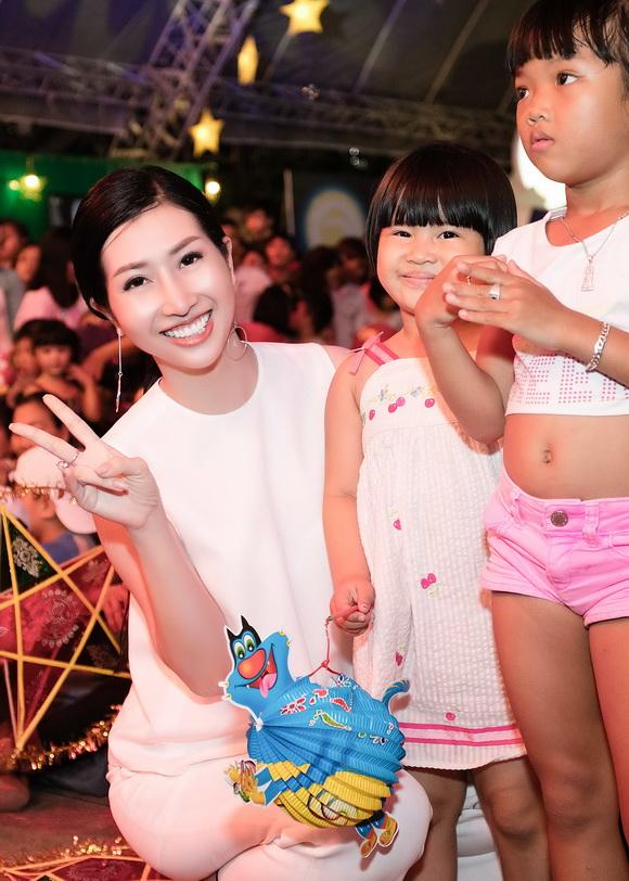 dang-thanh-mai-169-7-ngoisao 12 Đặng Thanh Mai, Emily Hồng Nhung, Sao Việt