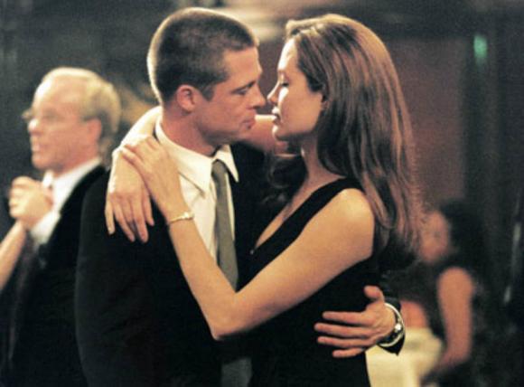 Angelina Jolie, Angelina Jolie và Brad Piit, Angelina Jolie ly hôn, Angelina Jolie không đeo nhẫn cưới, sao hollywood

