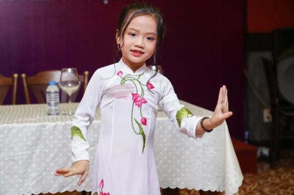 tú thanh, ca nương tú thanh, Nghệ sĩ hát nhạc dân tộc nhỏ tuổi nhất, kỷ lục Guiness Việt Nam