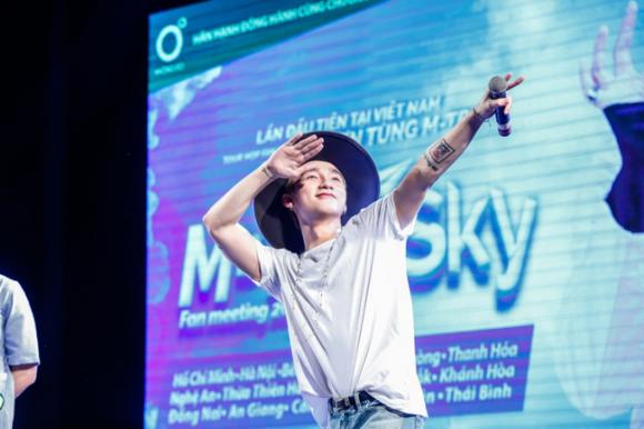 batch-mg-9591-1474848365791-ngoisao 4 Họp fan Sơn Tùng M-TP, Trà Xanh Không Độ, Sơn Tùng M-TP, Giải nhiệt cuộc sống