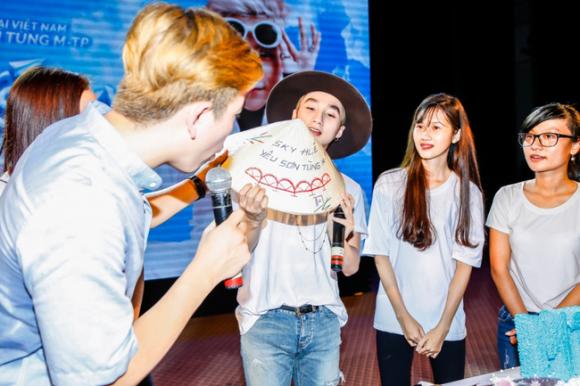 batch-mg-9670-1474848365799-ngoisao 2 Họp fan Sơn Tùng M-TP, Trà Xanh Không Độ, Sơn Tùng M-TP, Giải nhiệt cuộc sống