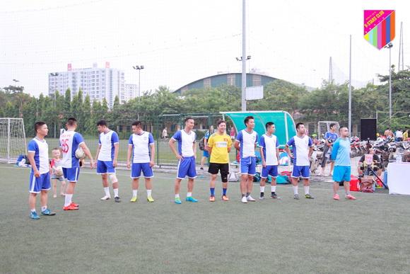 V-Stars Club, Câu lạc bộ V-Stars, V-Stars Club làm từ thiện