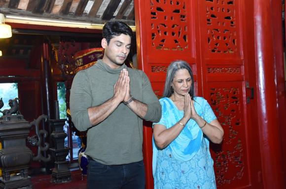 'Cô dâu 8 tuổi, chồng cô dâu, Shidharth Shukla