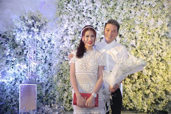 Simon Tứ, Sinh nhật Mr Đàm, Đàm Vĩnh Hưng, Sao Việt