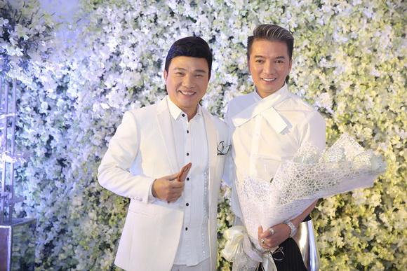 Simon Tứ, Sinh nhật Mr Đàm, Đàm Vĩnh Hưng, Sao Việt