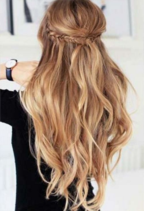 tóc đẹp, làm đẹp, tóc xoăn , tóc xoăn sóng nước, các kiểu tóc xoăn sóng nước, kiểu tóc, tóc xoăn lượn sóng