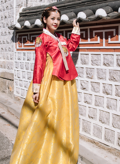 sao việt, hot girl, hot girl chi pu, chi pu, chi pu mặc hanbok