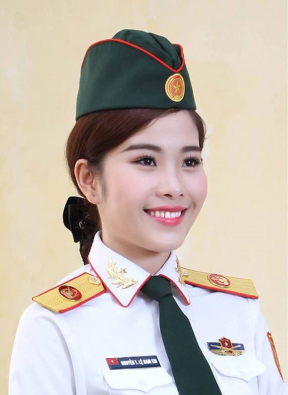 Nam Em, Hoa khôi Nam Em, Nguyễn Lệ Nam Em, sao Việt