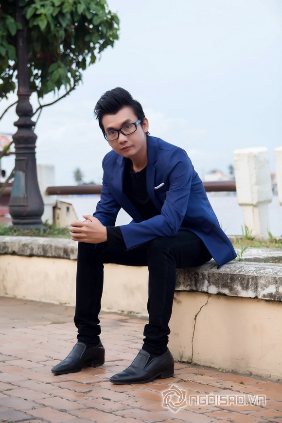 ky-quoc-dat-1810-12-ngoisao 2 Á Vương Ký Quốc Đạt, Miss nụ cười tỏa sáng Hồng Hân, Nam vương ĐH Cần Thơ Nguyễn Văn Toàn, Sao Việt