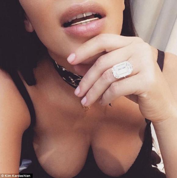 Kim Kardashian, trộm đột nhập, gia cố lại căn nhà