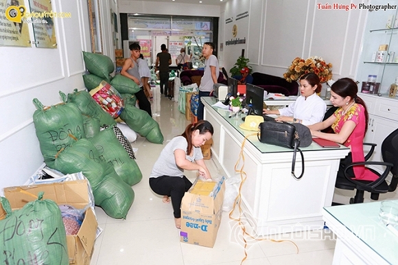 Á hậu Thanh Hải và cộng đồng giá quá tốt Hải Phòng hướng về miền Trung 0 Á hậu Thanh Hải, Học viện thẩm mỹ quốc tế Thanh Hải, Doanh nhân Thanh Hải, Á hậu Doanh nhân Thanh Hải