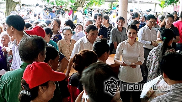 Á hậu Thanh Hải và cộng đồng giá quá tốt Hải Phòng hướng về miền Trung 0 Á hậu Thanh Hải, Học viện thẩm mỹ quốc tế Thanh Hải, Doanh nhân Thanh Hải, Á hậu Doanh nhân Thanh Hải