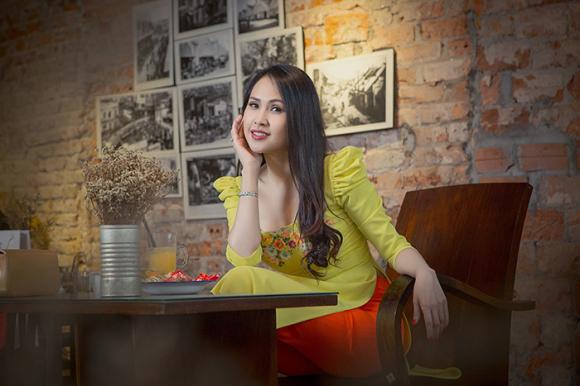 minh thư, gái nhảy minh thư, diễn việt việt, sao việt, hoài cổ