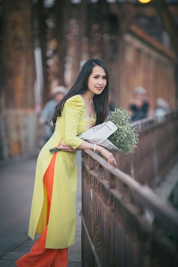 minh thư, gái nhảy minh thư, diễn việt việt, sao việt, hoài cổ