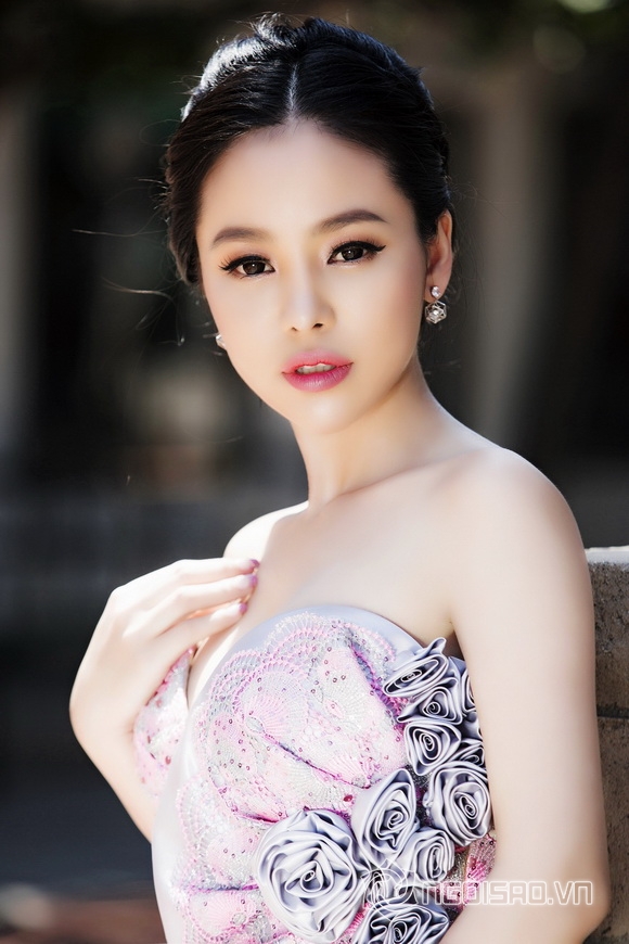 Á hậu Hạ My, Nguyễn Hoàng Hạ My, Sao Việt