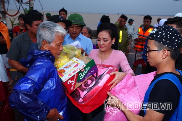 Á hậu Quỳnh Mai, Á hậu Quỳnh Mai đi từ thiện, Minh Chánh Entertainment