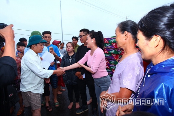 Á hậu Quỳnh Mai, Á hậu Quỳnh Mai đi từ thiện, Minh Chánh Entertainment