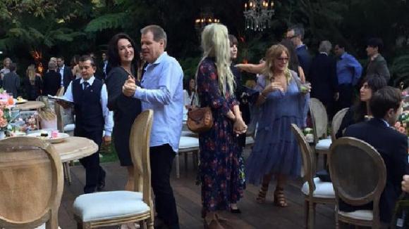 Miranda Kerr, tiệc đính hôn của Miranda Kerr, Miranda Kerr và bạn trai công nghệ, Miranda Kerr và tỷ phú