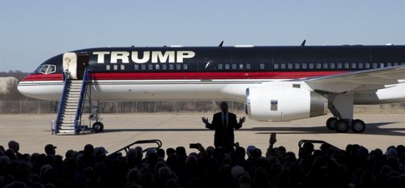 Donald Trump, Tổng thống Donald Trump, chuyên cơ Boeing của Donald Trump