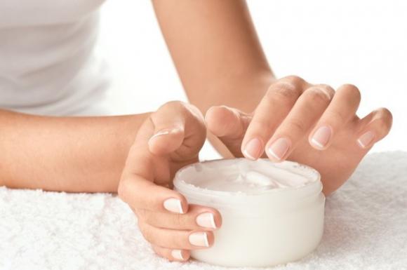 mỹ phẩm hết hạn, lợi ích của mỹ phẩm hết hạn, công dụng của mỹ phẩm hết hạn, tận dụng mỹ phẩm hết hạn