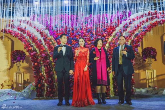sao nữ gốc Việt,Chung Lệ Đề,đám cưới sao nữ gốc Việt,Trương Luân Thạc
