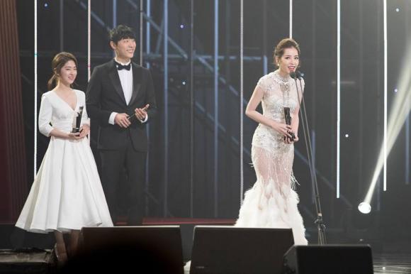 Chi Pu, Ngôi sao triển vọng châu Á , Chi Pu giành giải Ngôi sao triển vọng châu Á lĩnh vực Điện ảnh , Asia Artist Awards 2016