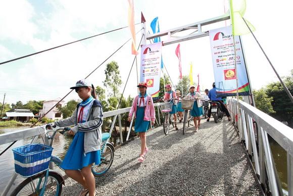 hinh-5resize-ngoisao.vn-w580-h387 5 Nhịp cầu ước mơ,tân hiệp phát,number one