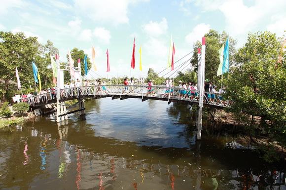 hinh-9resize-ngoisao.vn-w580-h387 1 Nhịp cầu ước mơ,tân hiệp phát,number one