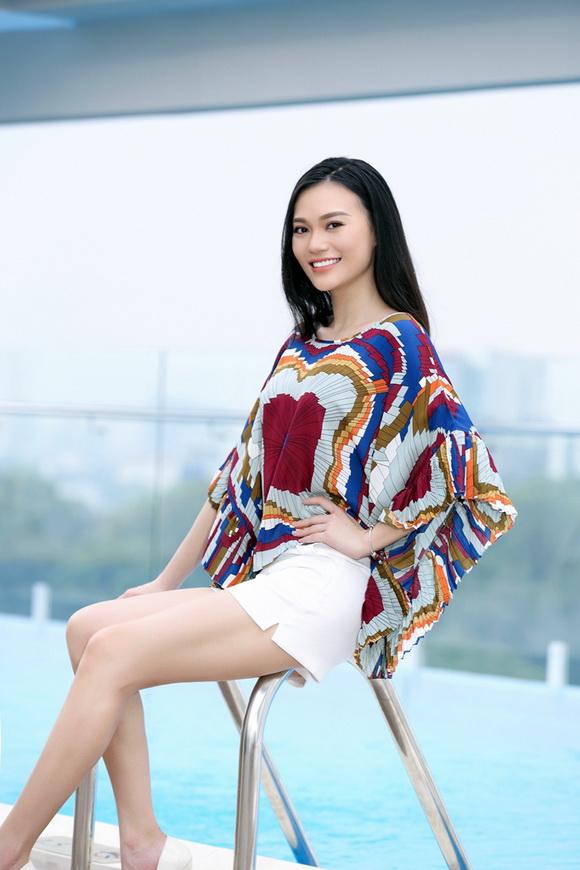 cao-thuy-linh-1911-7-ngoisao.vn-w580-h870 3 Hương Collection, Thời trang Hương Collection, Cao Thùy Linh