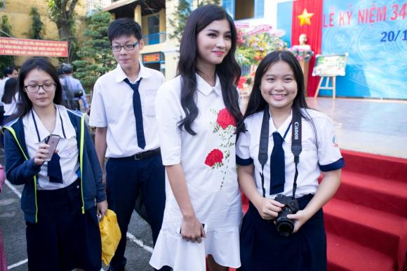 Kim Tuyến, diễn viên Kim Tuyến, gái một con Kim Tuyến, sao Việt