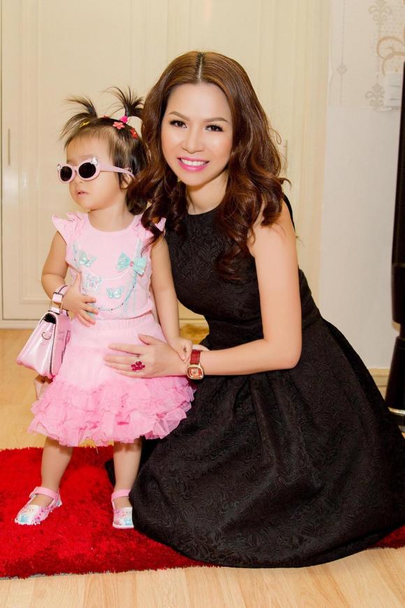 Bùi Thị Hà, Hoa hậu Bùi Thị Hà, Con gái hoa hậu Bùi Thị Hà, Sao việt