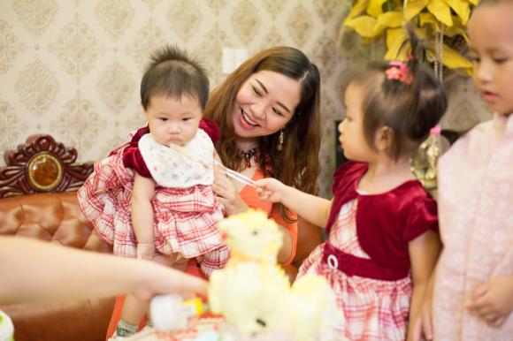 Bùi Thị Hà, Hoa hậu Bùi Thị Hà, Con gái hoa hậu Bùi Thị Hà, Sao việt