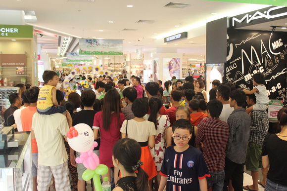 Robins Royal City, Black Friday, Ngày hội mua sắm, Ngày hội giảm giá