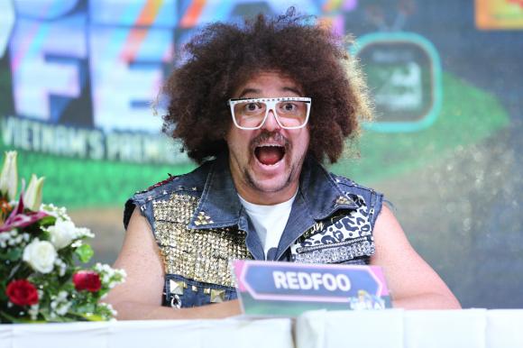 'Ông hoàng nhạc rock' Redfoo, Redfoo, sao ngoại, sao đến việt nam