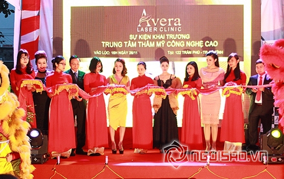 MC Quỳnh Chi bất ngờ đến dự khai trương Thẩm mỹ viện Avera đẳng cấp bậc nhất  Hà Tĩnh 0